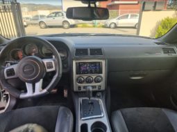 
										Dodge Challenger 6.4 V8 SRT8 full									