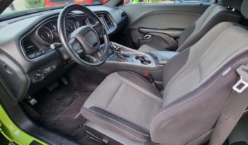 
										Dodge Challenger 5.7 V8 R/T full									