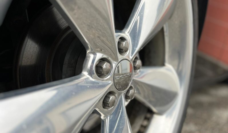 
								Dodge Challenger 5.7 V8 R/T+ full									