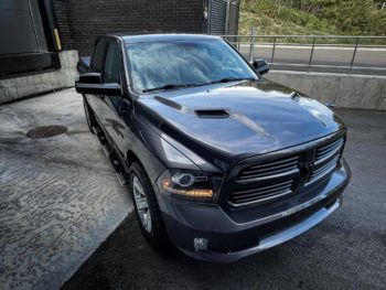 Dodge RAM 5.7 V8 Sport