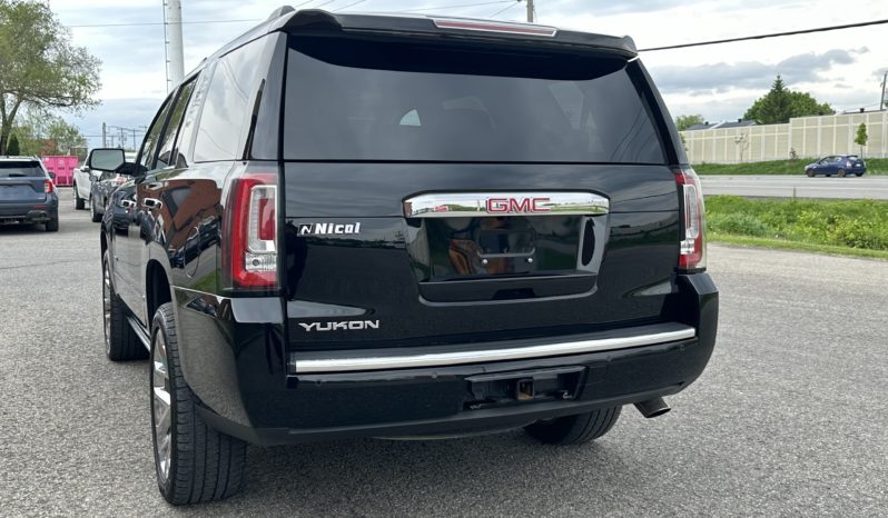 
								GMC Yukon 6.2 V8 Denali full									