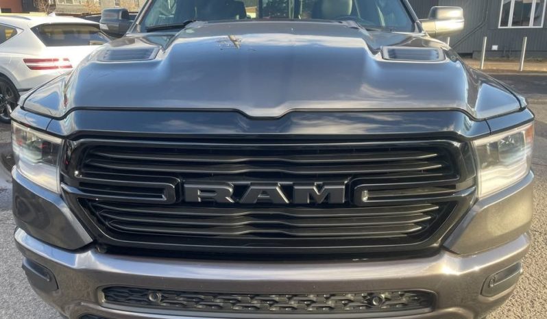 
								Dodge RAM 5.7 V8 GT full									