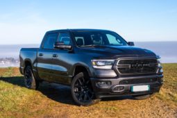 
										Dodge RAM 5.7 V8 Sport full									