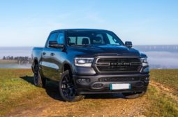 
										Dodge RAM 5.7 V8 Sport full									