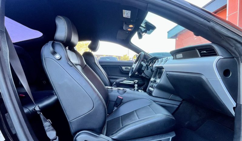 
								FORD Mustang GT Black Ops full									