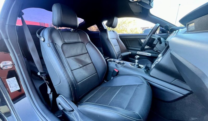 
								FORD Mustang GT Black Ops full									